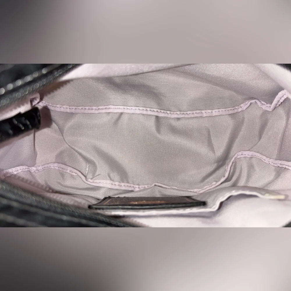 Coach 2008 Limited Edition "Carly" Butterfly Print bag W/matching wristlet EUC - Picture 15 of 15